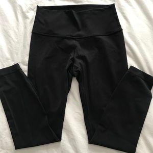 Lululemon leggings wonder under size 6 luxtreme